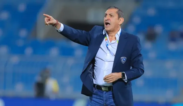 Al Hilal a rămas fără antrenor dar îl aşteaptă pe Tite să semneze