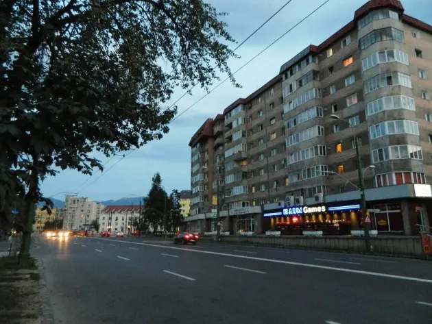 Hoţ de meserie, acţiona în zona Saturn