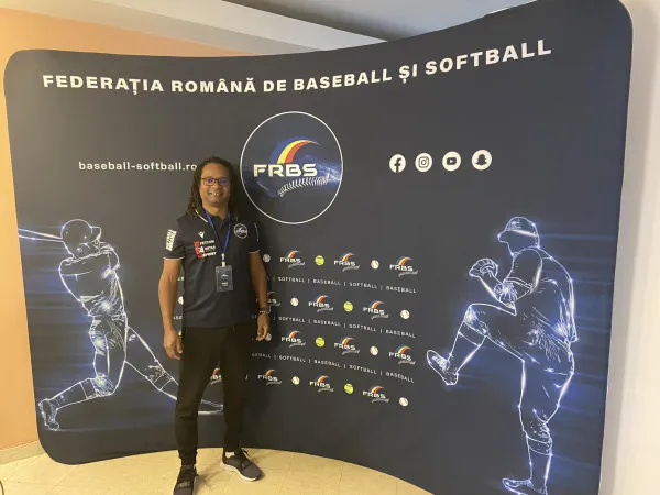 Dominicanul care a adus baseball-ul la Braşov
