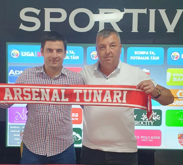 
Florin Stângă se face „tunar”
