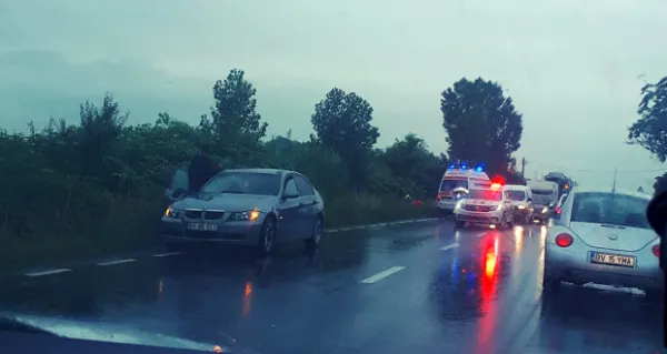 Pieton, luat cu SMURD-ul de pe ocolitoarea Săcele