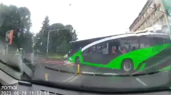 „Autobuzul-pieton”