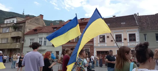 Copiii refugiaţi din Ucraina ar putea primi alocaţii de la stat la fel ca şi copiii români