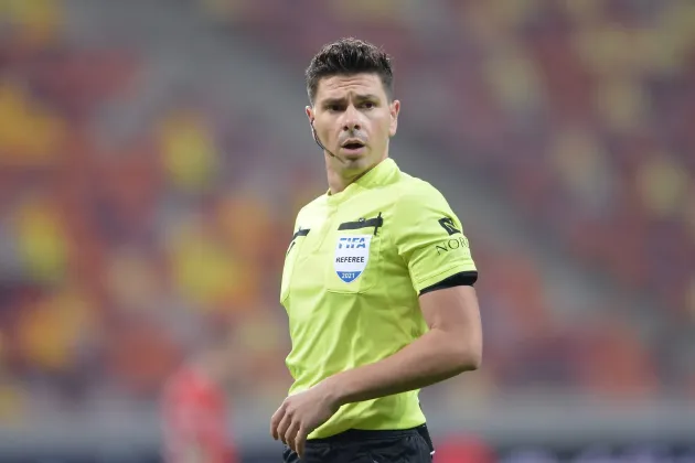 Marian Barbu arbitrează Irlanda-Gibraltar