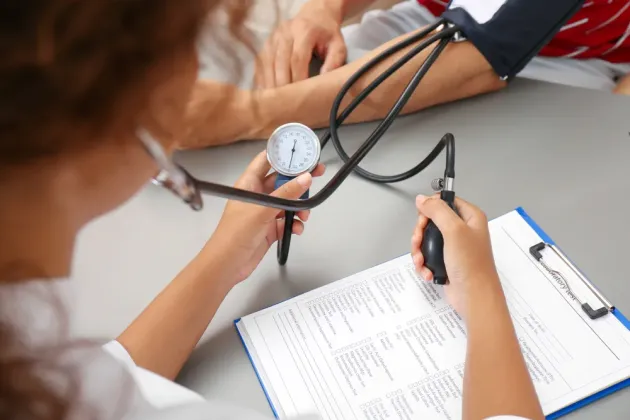 CNAS: Noutăţi puse în practică de la 1 iulie, odată cu intrarea în vigoare a noului contract-cadru în Sănătate