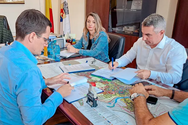 Strabag a contestat şi a câştigat licitaţia pentru centura Făgăraşului