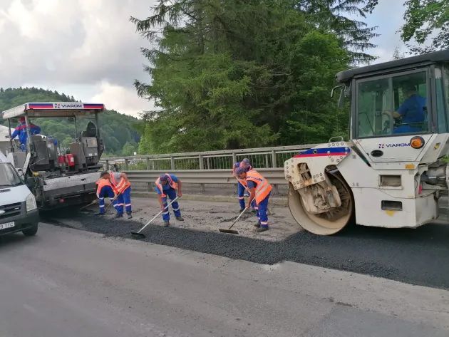 Drumul Brașov - Predeal a intrat în reparații. Vor fi restricții de circulație