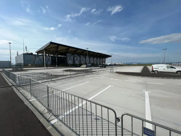 Noul program al Aeroportului Braşov