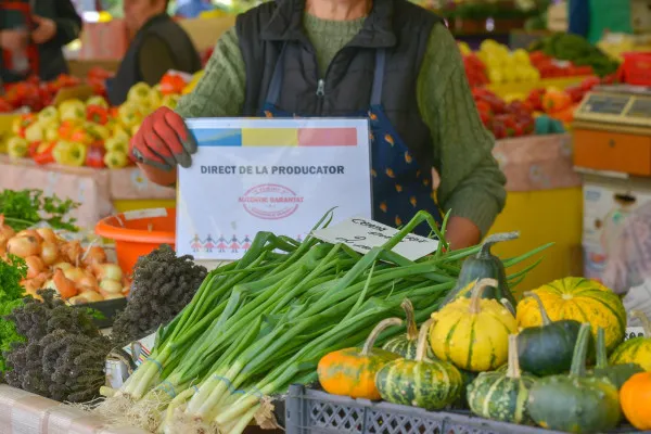 Alimentele nu vor mai putea fi etichetate drept „produs autohton” decât dacă toate ingredientele sunt româneşti
