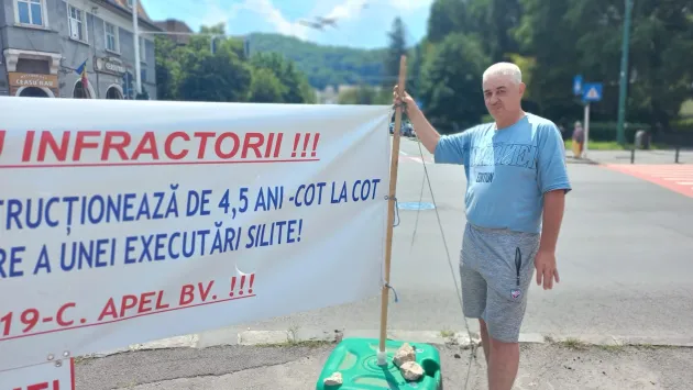 Din Craiova, a venit să facă grevă la Braşov