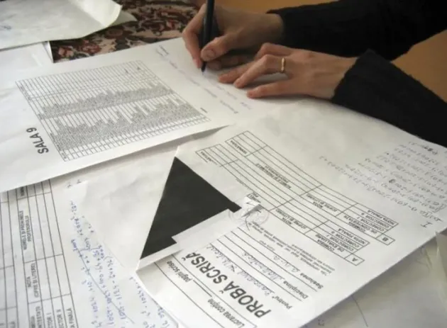 1.143 de note de la Evaluarea Naţională, contestate