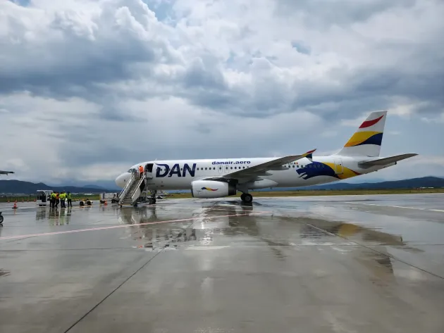 Azi, la Aeroportul Braşov: Aterizează pasagerul cu numărul 10.000   