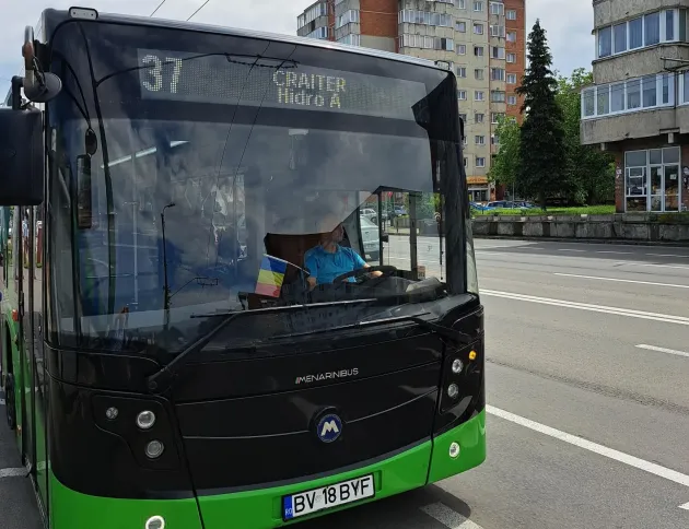Linia RATBV 37, deviată timp de o săptămână. Străzile din cartierul braşovean Craiter au intrat în reparaţii