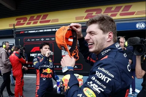 Verstappen a încurcat pista cu autostrada