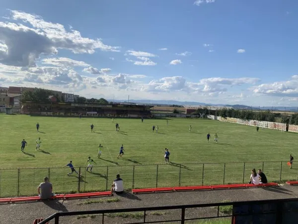 Se extinde Liga a 4-a