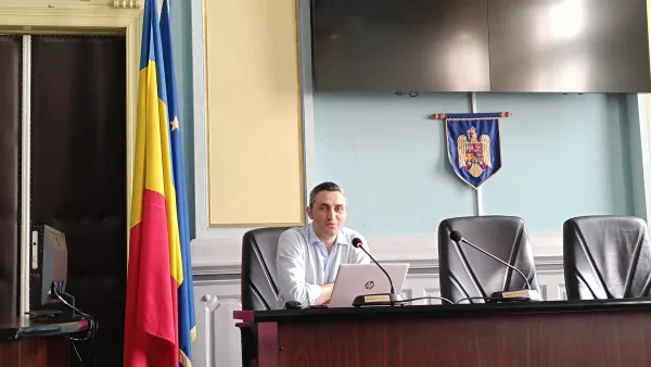 Şi-a dat demisia consilierul care a cerut recensământul câinilor, din casă în casă, în judeţul Braşov