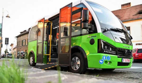 Consiliile Judeţene pot depune proiecte pe ghidul de finanţare pentru microbuze electrice pentru transportul elevilor începând cu 8 septembrie