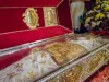 Veşmintele Sfintei Parascheva ajung astăzi la Braşov