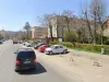 Un golan bătut de soartă: S-a rănit încercând să spargă uşa „la duşmanii mei”