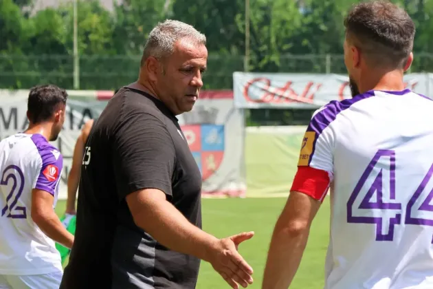 FC Argeş s-a despărţit de antrenorul Alexandru Pelici