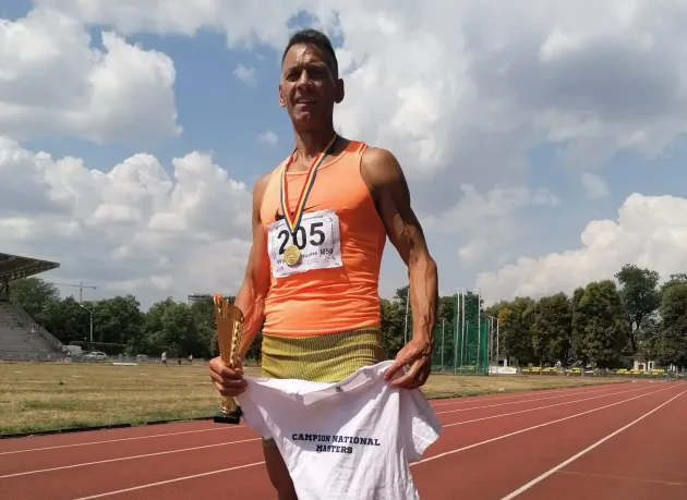 Rămâne al nostru campion