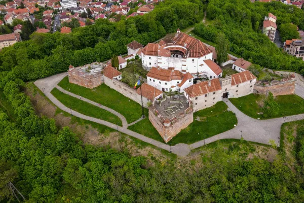 Cetăţuia Braşovului, deschisă publicului până în 17 septembrie