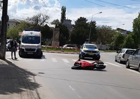 Motociclist de 70 de ani, rănit la Făgăraş