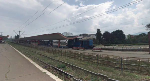 Lucrările de la Gara Braşov nu se vor încheia prea curând
