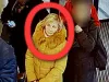Sunaţi la 112 dacă o cunoaşteţi: a furat banii unei bătrâne