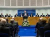 Obligaţi la „parteneriat civil”