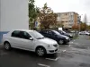 Tăiat cu maceta pentru un loc de parcare