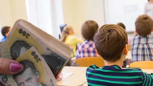 Venitul părinţilor pentru cererile de burse sociale, verificat prin platforma ANAF