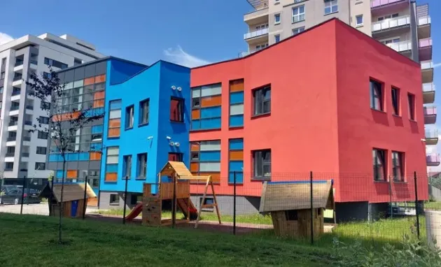 Noua grădiniţă din cartierul Tractorul va fi predată Grădiniţei nr. 35