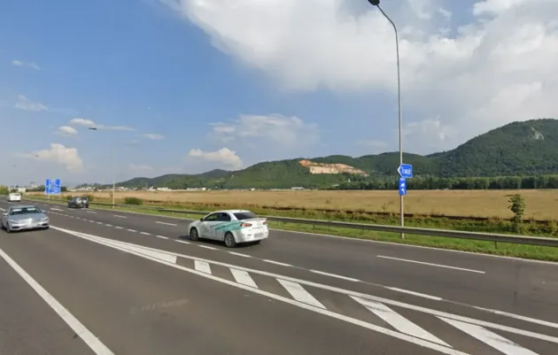Planul unui dezvoltator din Bacău pentru blocuri la poalele dealului Bartolomeu nu a fost avizat
