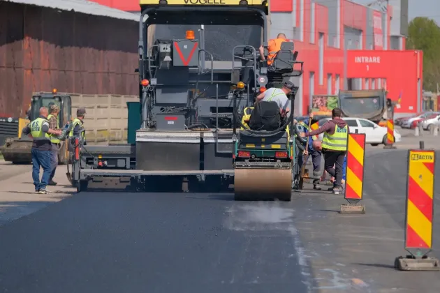 Primăria Braşov, taxată de „regele asfaltului” cu încă 16,7 milioane de lei