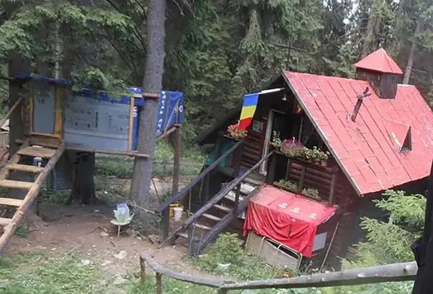 Satană cu sutană