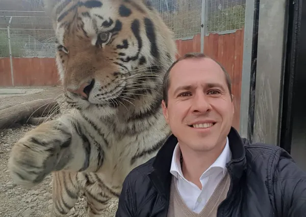 După 10 ani de evaluare şi monitorizare: Zoo Braşov, prima grădină zoologică din România acceptată în EAZA