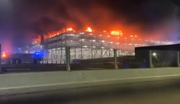 Zbor Londra - Braşov, anulat din cauza unui incendiu la Aeroportul Luton din capitala Regatului Unit