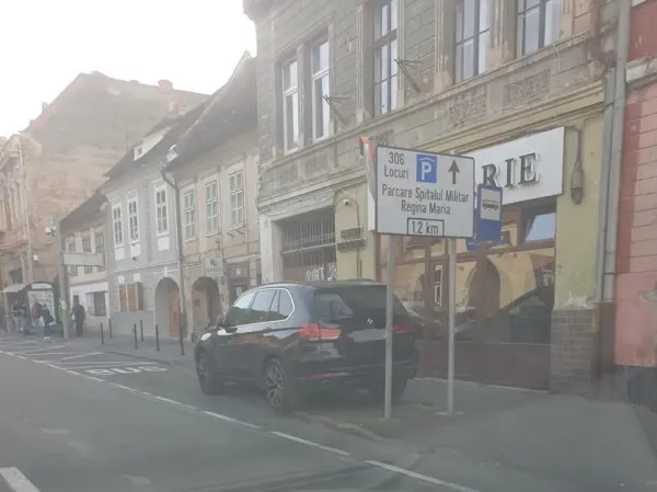 După Coliban, şi consilierii locali încep să parcheze alandala prin oraş