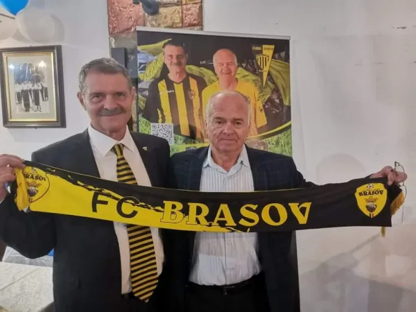 Patru braşoveni, propuşi pentru a deveni cetăţeni de onoare ai Braşovului