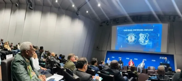 Academia Hagi, oferită ca exemplu la Congresul FIFA