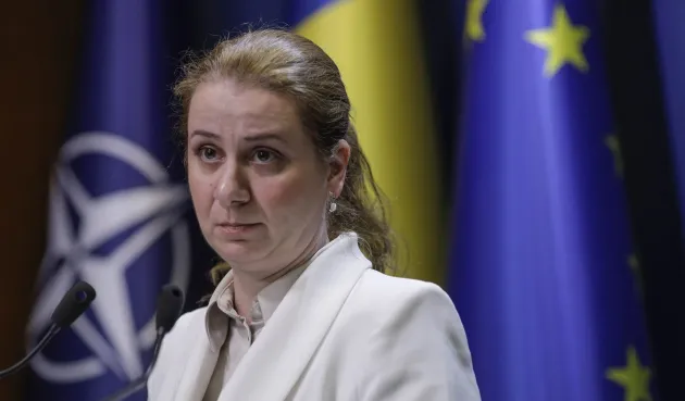 Ligia Deca: „Se tot împingeau notele în sus în ideea de a beneficia copiii de bursă”