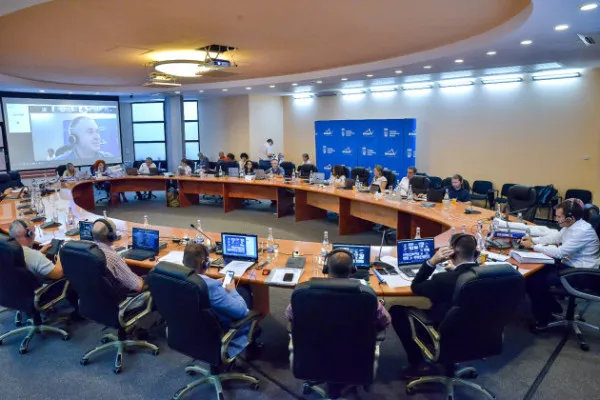 „Acest veritabil război politic care nu face cinste Braşovului”   