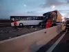 Impact pe centură: 1 autobuz, 1 camion şi 1 limuzină
