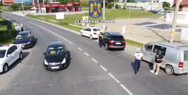 Tactica nouă şi poliţistul bănuit leneş
