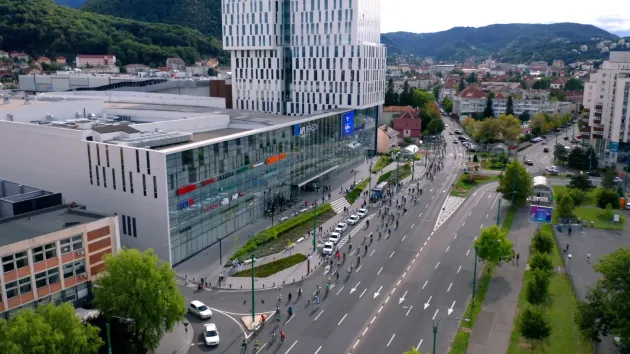 Cei de la AFI vor să extindă mall-ul. Documentaţie neaaceptată, trimişi la Comisia de Circulaţie