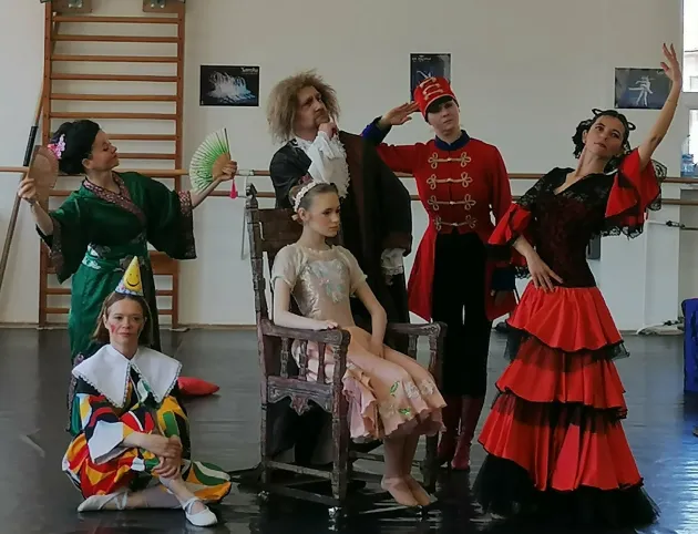 „Meşterul păpuşar”, miercuri, la Opera copiilor