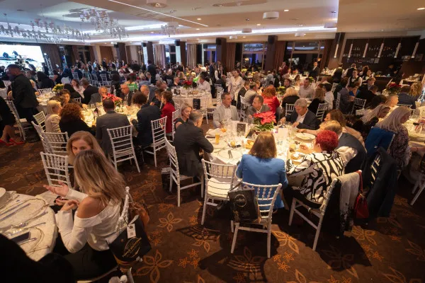 Topul Firmelor din Braşov, la 30 de ani: ce firme au rezistat tranziţiei din `90, ce firme s-au ridicat