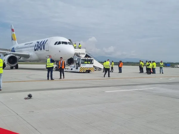 Dan Air, ultimul zbor. Avertismentul lui Matt David: Wizz Air va pleca de la Braşov