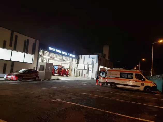 „Nu au bani de hârtie să te şteargă de gel”